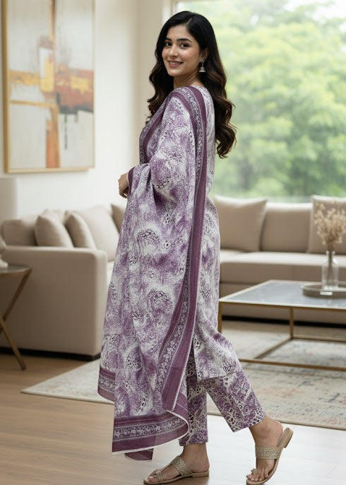 Printed Self-Jacquard 3-Piece Stitched Kurta Set with Dupatta - Mauve & White